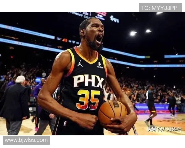 杜兰特申请交易引发热潮太阳热火76人三队争抢明星球员